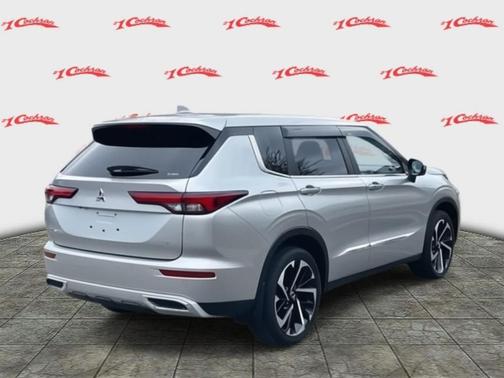 2024 Mitsubishi Outlander 