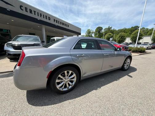 Billet Silver Metallic Clearcoat 2018 Chrysler 300 Limited