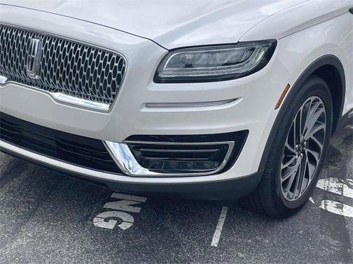 2019 Lincoln Nautilus Reserve