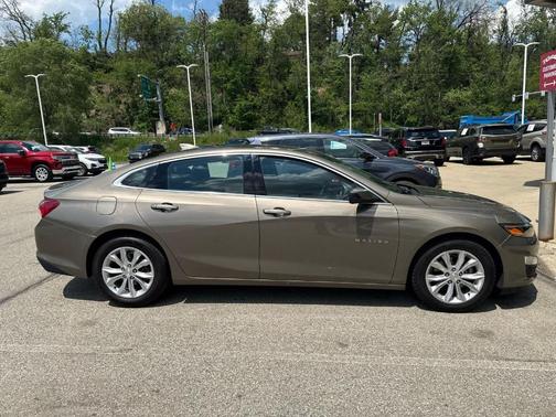 Stone Gray Metallic 2020 Chevrolet Malibu LT