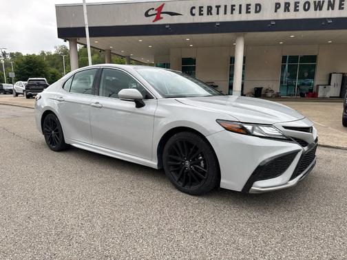Ice Edge 2024 Toyota Camry XSE