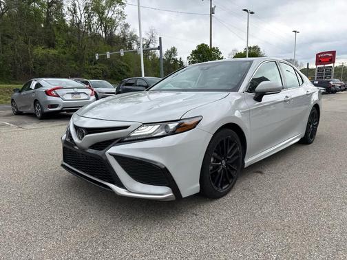 Ice Edge 2024 Toyota Camry XSE