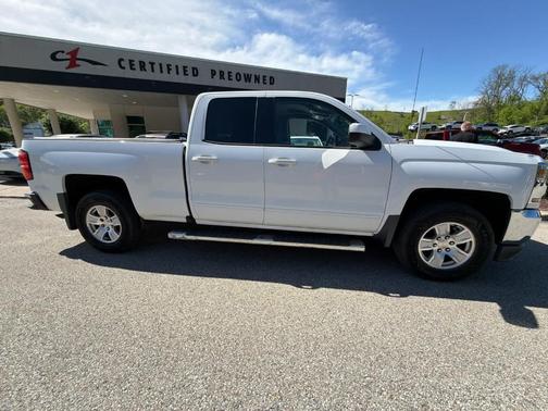 Summit White 2018 Chevrolet Silverado 1500 LT