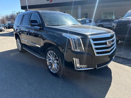 2016 Cadillac Escalade Luxury