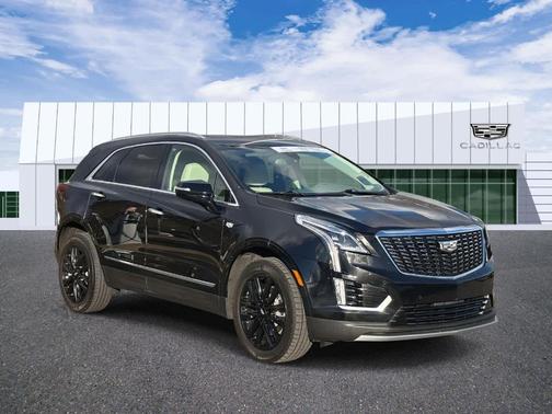 2022 Cadillac XT5 Premium Luxury