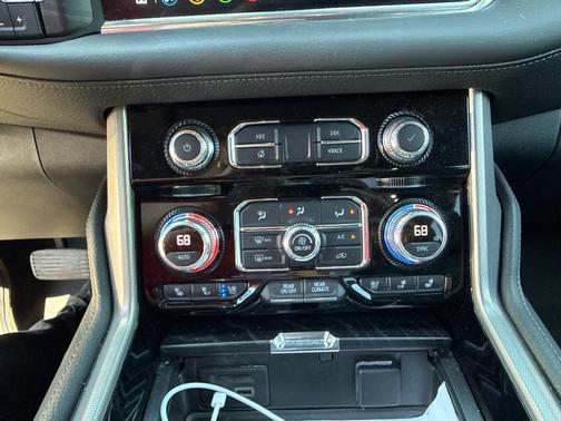 Onyx Black 2021 GMC Yukon XL Denali