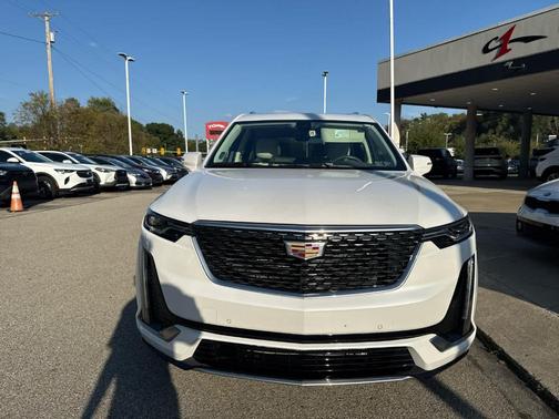 2023 Cadillac XT6 Premium Luxury AWD