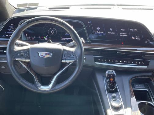 Crystal White Tri-Coat 2024 Cadillac Escalade Premium Luxury