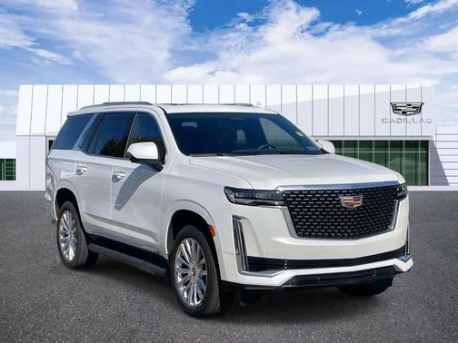 Crystal White Tri-Coat 2024 Cadillac Escalade Premium Luxury