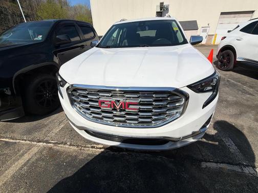 Summit White 2019 GMC Terrain Denali