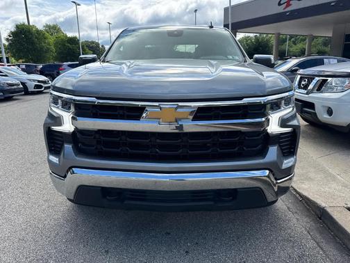Sterling Gray Metallic 2024 Chevrolet Silverado 1500 LT