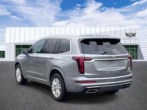 2024 Cadillac XT6 Luxury AWD