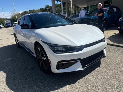 Snow White Pearl 2022 Kia EV6 GT-Line