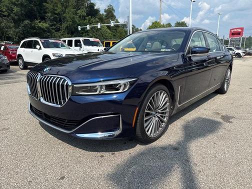 2021 BMW 750 i xDrive