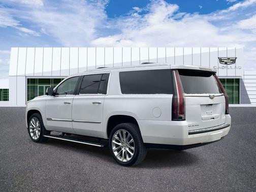 2017 Cadillac Escalade ESV Premium Luxury