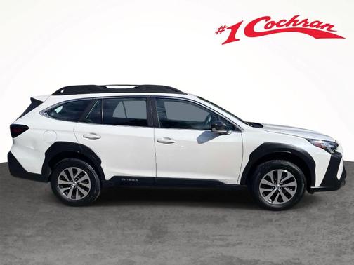 Crystal White Pearl 2024 Subaru Outback