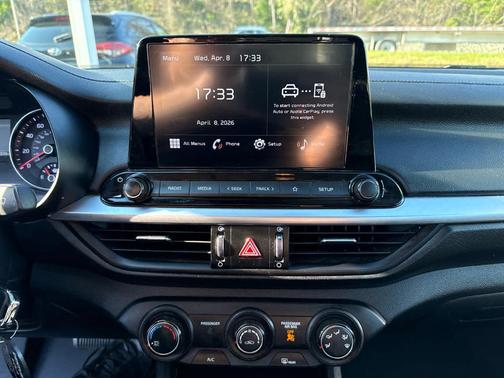 Aurora Black 2023 Kia Forte LXS