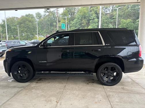 Onyx Black 2019 GMC Yukon SLE