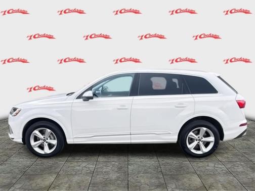 2024 Audi Q7 45 Premium Plus