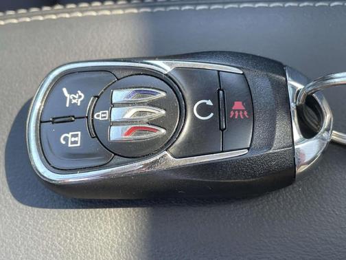 Moonstone Gray Metallic 2023 Buick Envision Essence