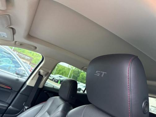Moonstone Gray Metallic 2023 Buick Envision Essence