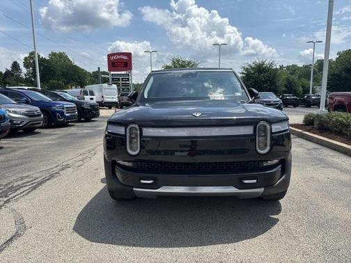 2023 Rivian R1S Adventure Quad Motor Large Pack