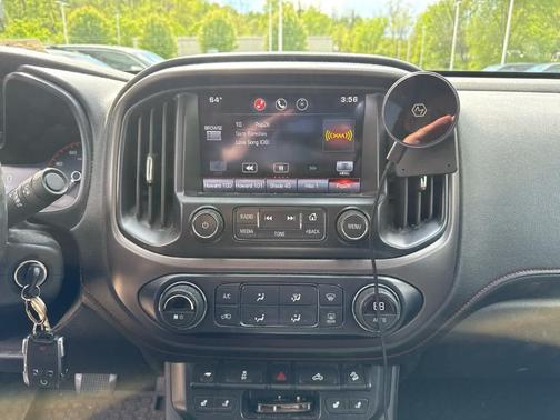 Cyber Gray Metallic 2015 GMC Canyon SLE