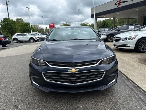 Blue Velvet Metallic 2018 Chevrolet Malibu LT