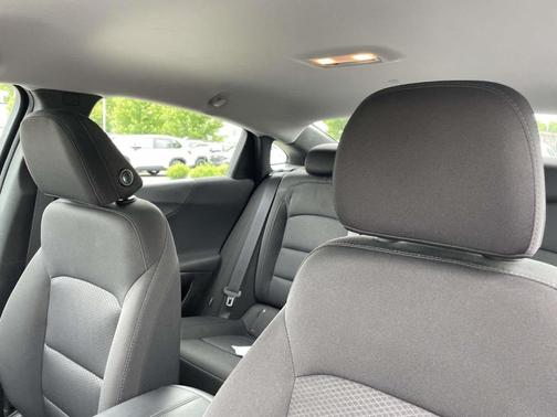 Blue Velvet Metallic 2018 Chevrolet Malibu LT