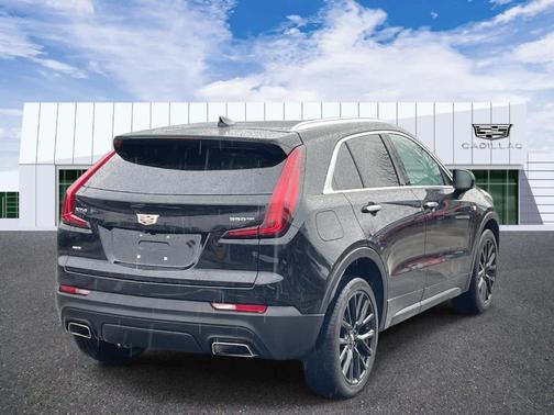 2023 Cadillac XT4 Luxury