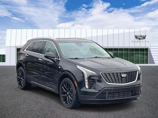 2023 Cadillac XT4 Luxury
