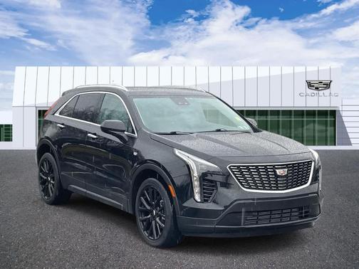 2023 Cadillac XT4 Luxury