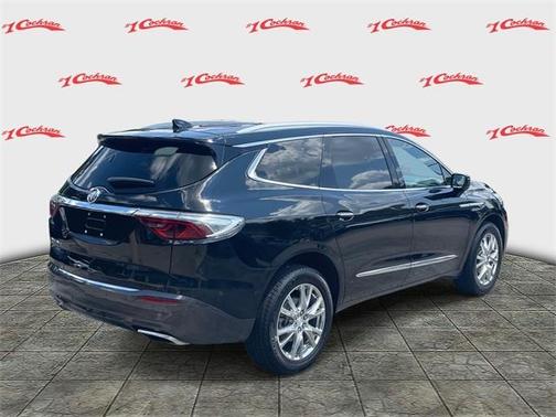 2022 Buick Enclave Essence