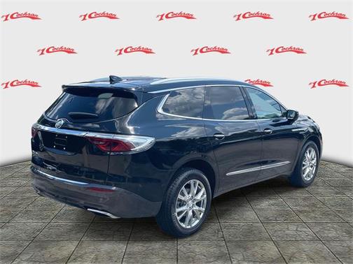 2022 Buick Enclave Essence
