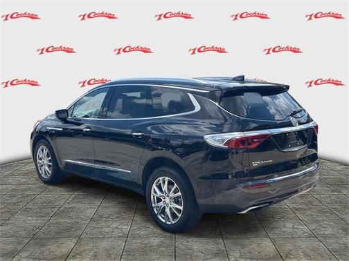 2022 Buick Enclave Essence