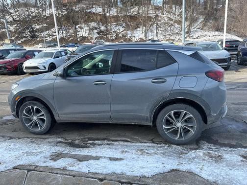 2022 Buick Encore GX Select