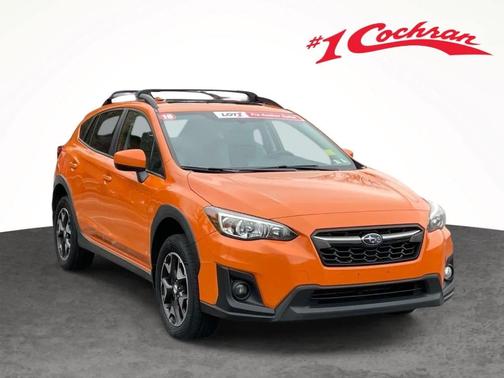 Sunshine Orange 2018 Subaru Crosstrek 2.0i Premium