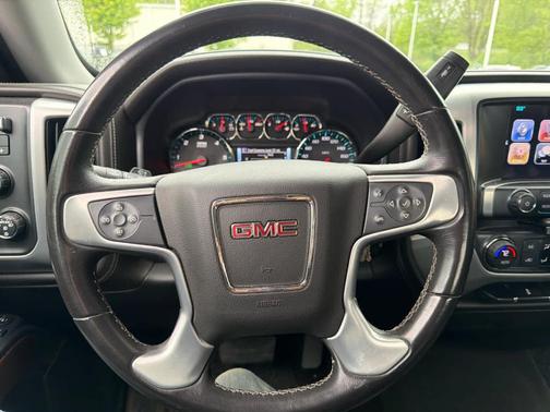 Onyx Black 2017 GMC Sierra 1500 SLE