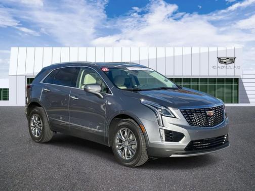 2022 Cadillac XT5 Premium Luxury