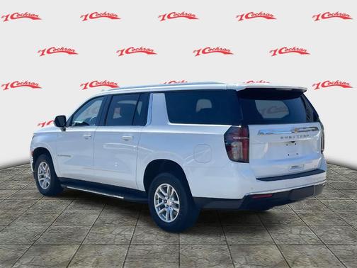 2023 Chevrolet Suburban LT
