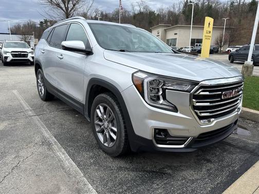 2022 GMC Terrain SLT