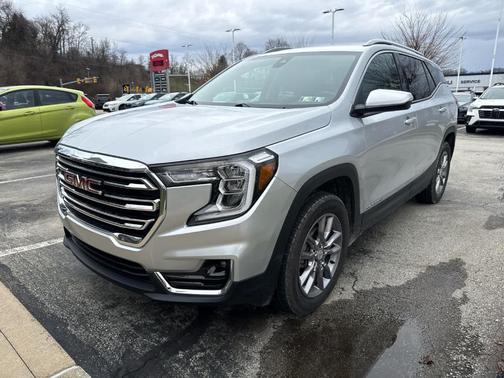2022 GMC Terrain SLT