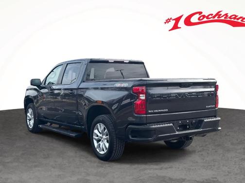 2022 Chevrolet Silverado 1500 Custom
