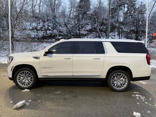 2025 GMC Yukon XL Denali