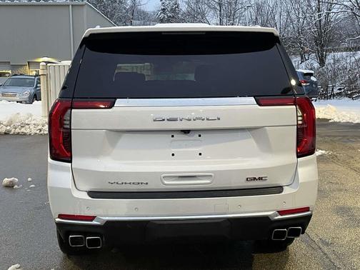 2025 GMC Yukon XL Denali