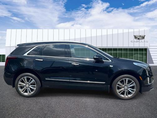 Stellar Black Metallic 2023 Cadillac XT5 Premium Luxury