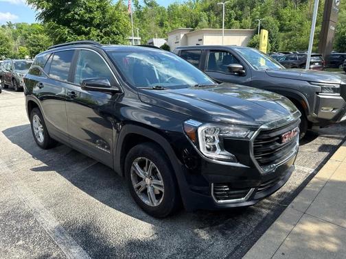 Ebony Twilight Metallic 2023 GMC Terrain SLE