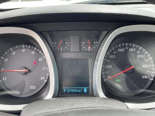 Patriot Blue Metallic 2017 Chevrolet Equinox LT