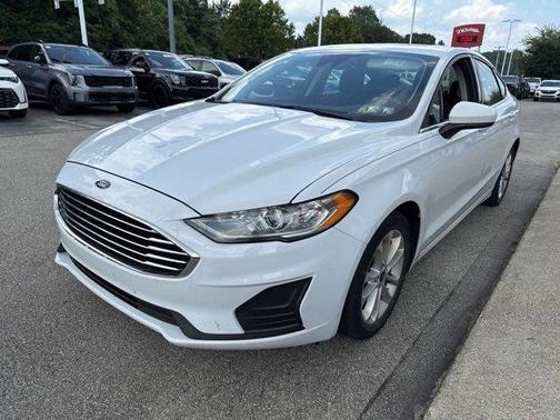 2020 Ford Fusion Hybrid SE