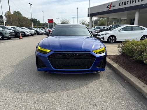 2023 Audi RS 6 Avant 4.0T quattro